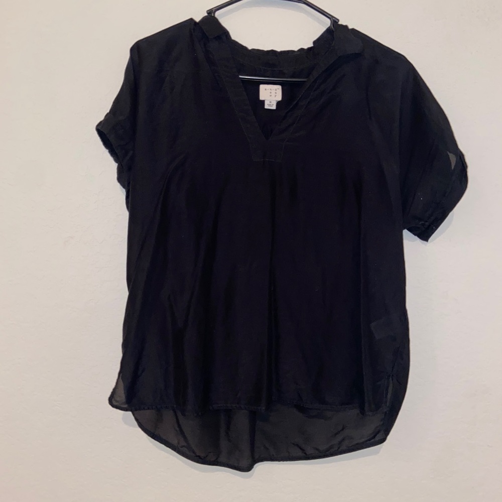 Light weight dress shirt